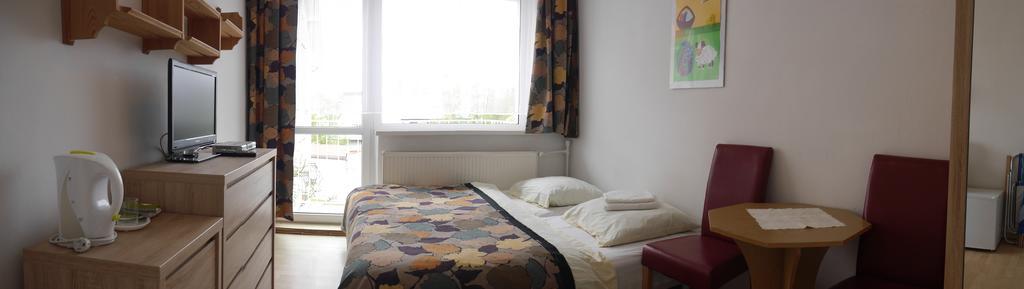 Bursztyn Apartment Rewal Luaran gambar