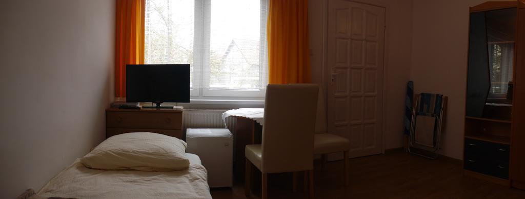 Bursztyn Apartment Rewal Luaran gambar